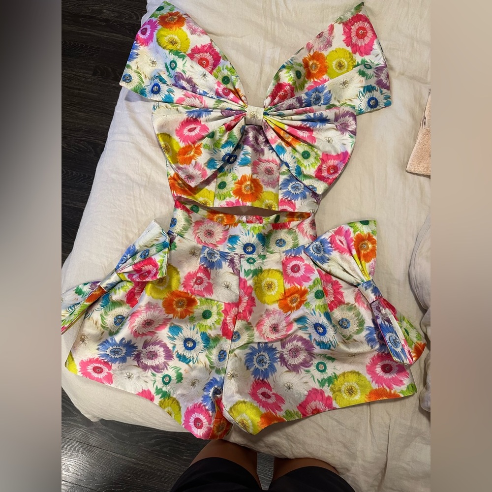 NWT NEUBRYNE Floral Top